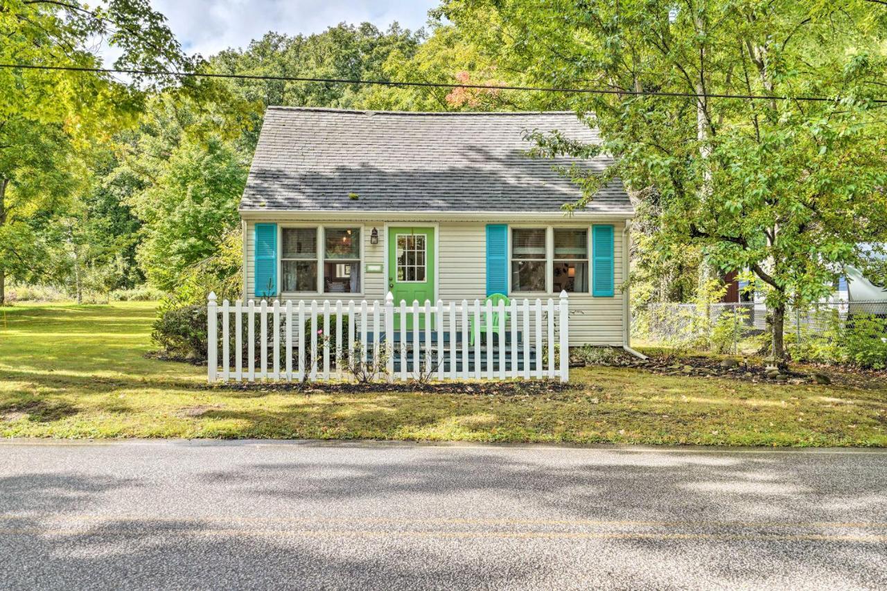 נורת' איסט Darling Cottage About 1 Mi To Lake Erie Beach! מראה חיצוני תמונה
